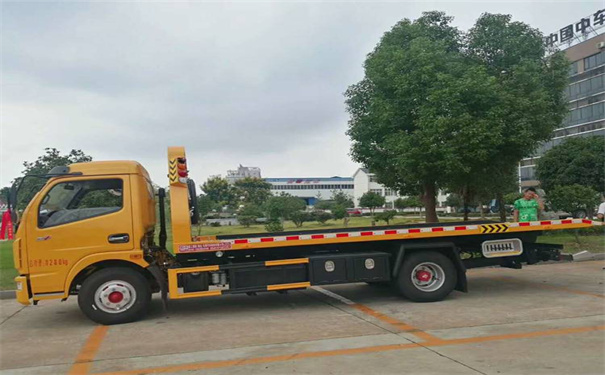 塘沽定远24小时拖车救援电话号码，定远道路救援公司怎么收费的